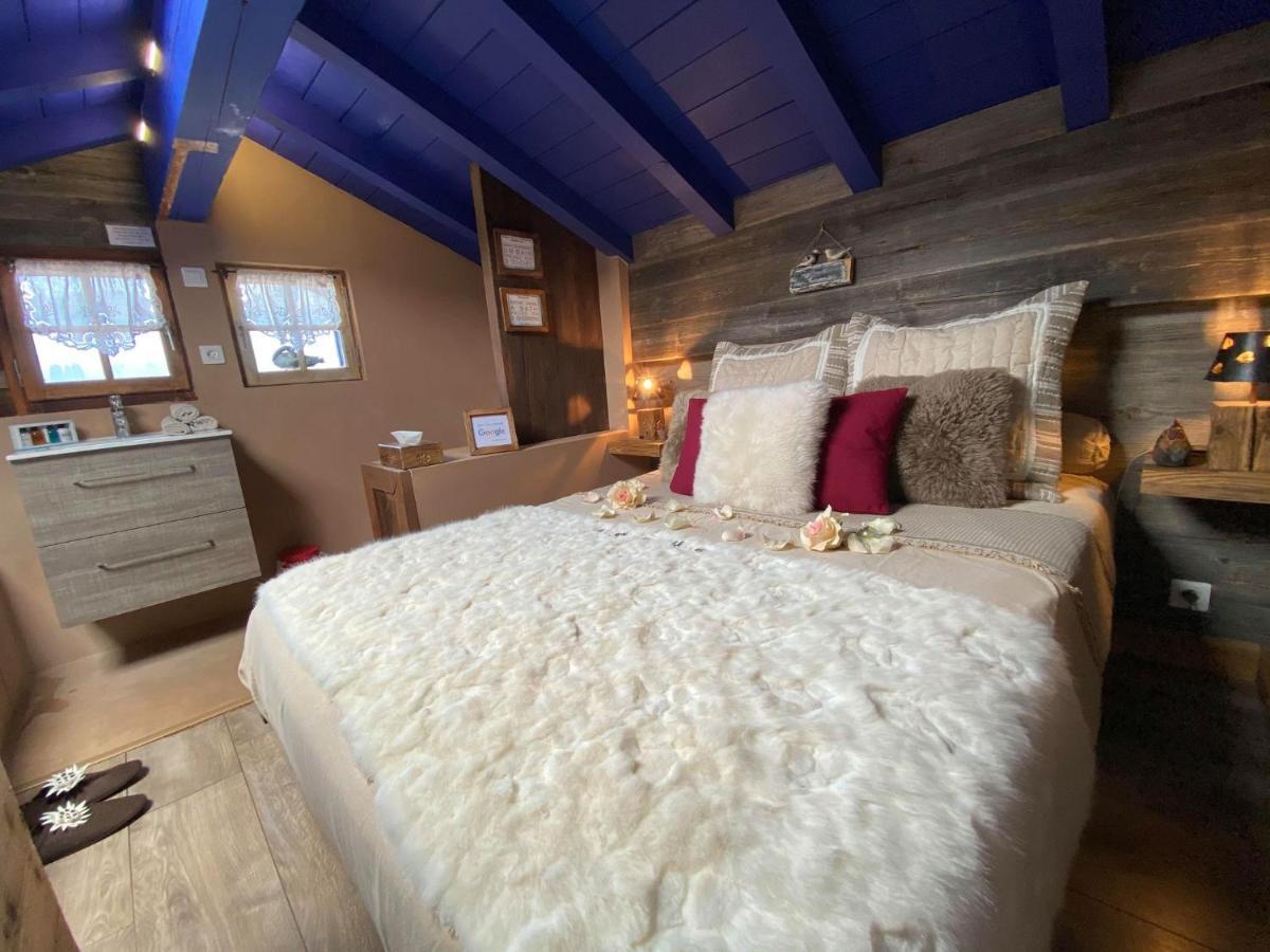 Micro-Lodge, Le Petit Nid D'Amour モントリオン エクステリア 写真